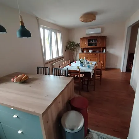 Des Quatre Vents 6 A 8 Personnes Proche Strasbourg Au Calme, Jardin,ping Pong, Oeuf Frais *