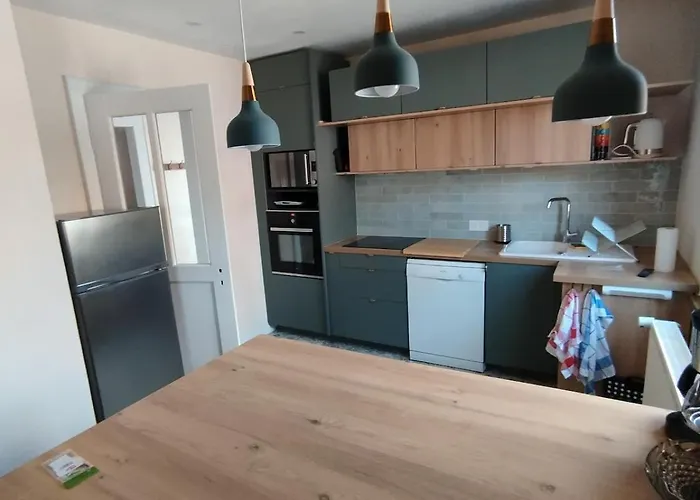 Des Quatre Vents 6 A 8 Personnes Proche Strasbourg Au Calme, Jardin,ping Pong, Oeuf Frais